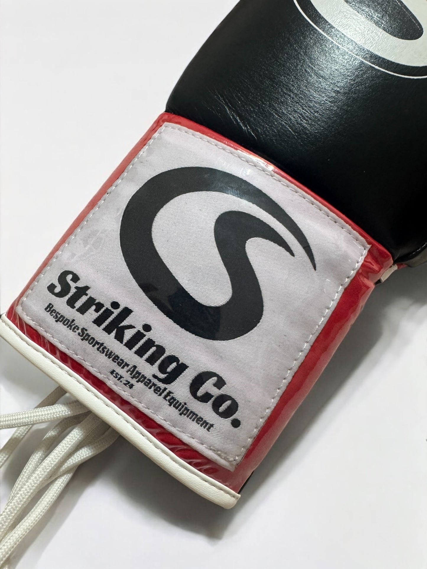Lace up Fight Glove