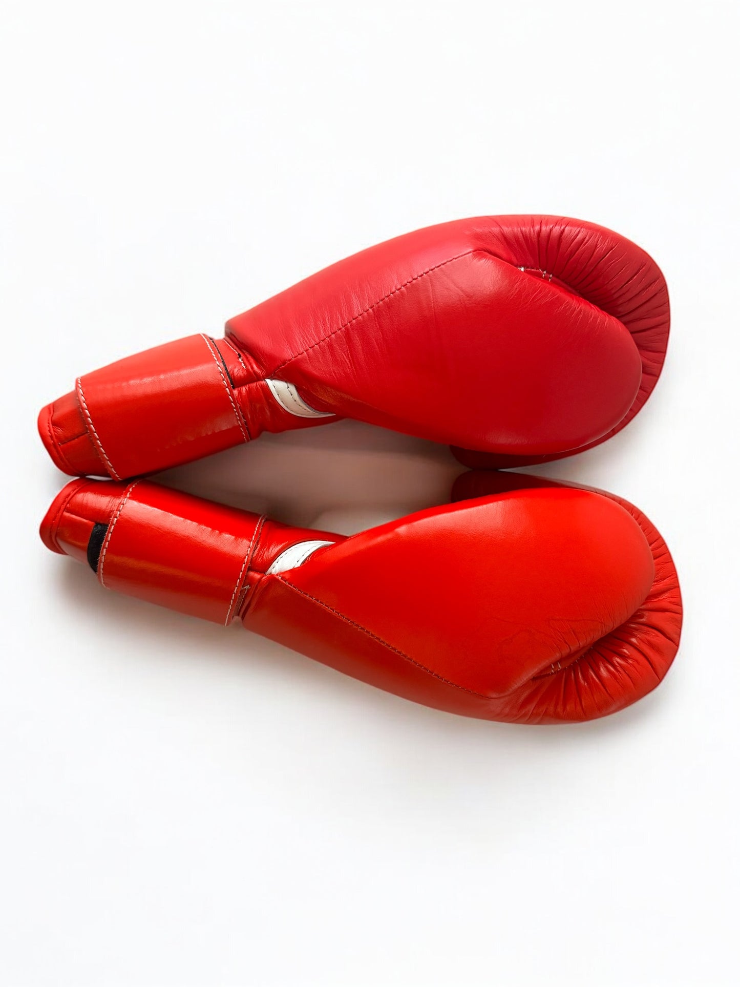 Velcro boxing gloves